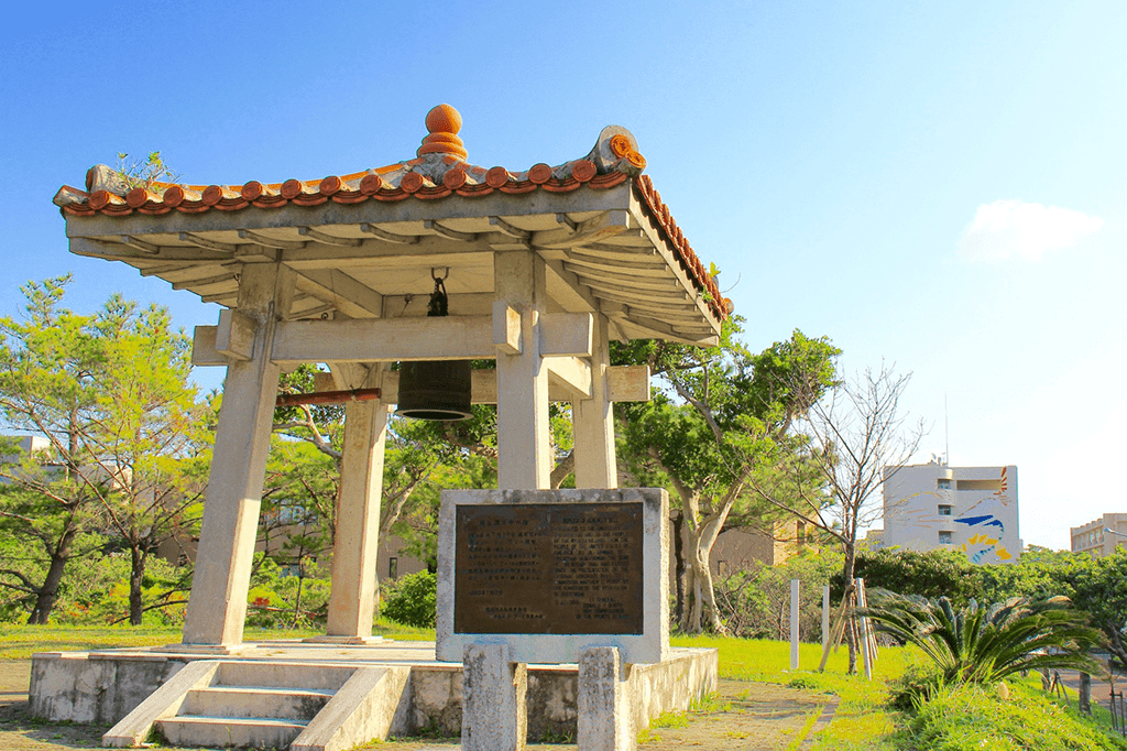 護国寺の鐘レプリカ（千原キャンパス内）