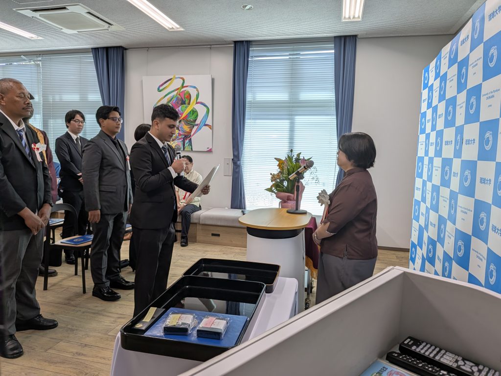 修了生答辞の様子
Graduate Student Commencement Address